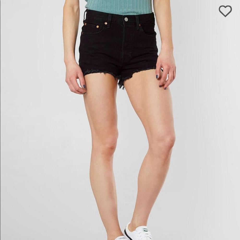 ❌❌SOLD❌❌🔹Black Levi shorts🔹 - Picture 7 of 8